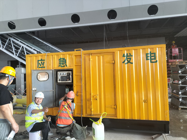 化州怎样判断空气滤清器是否需要更换？